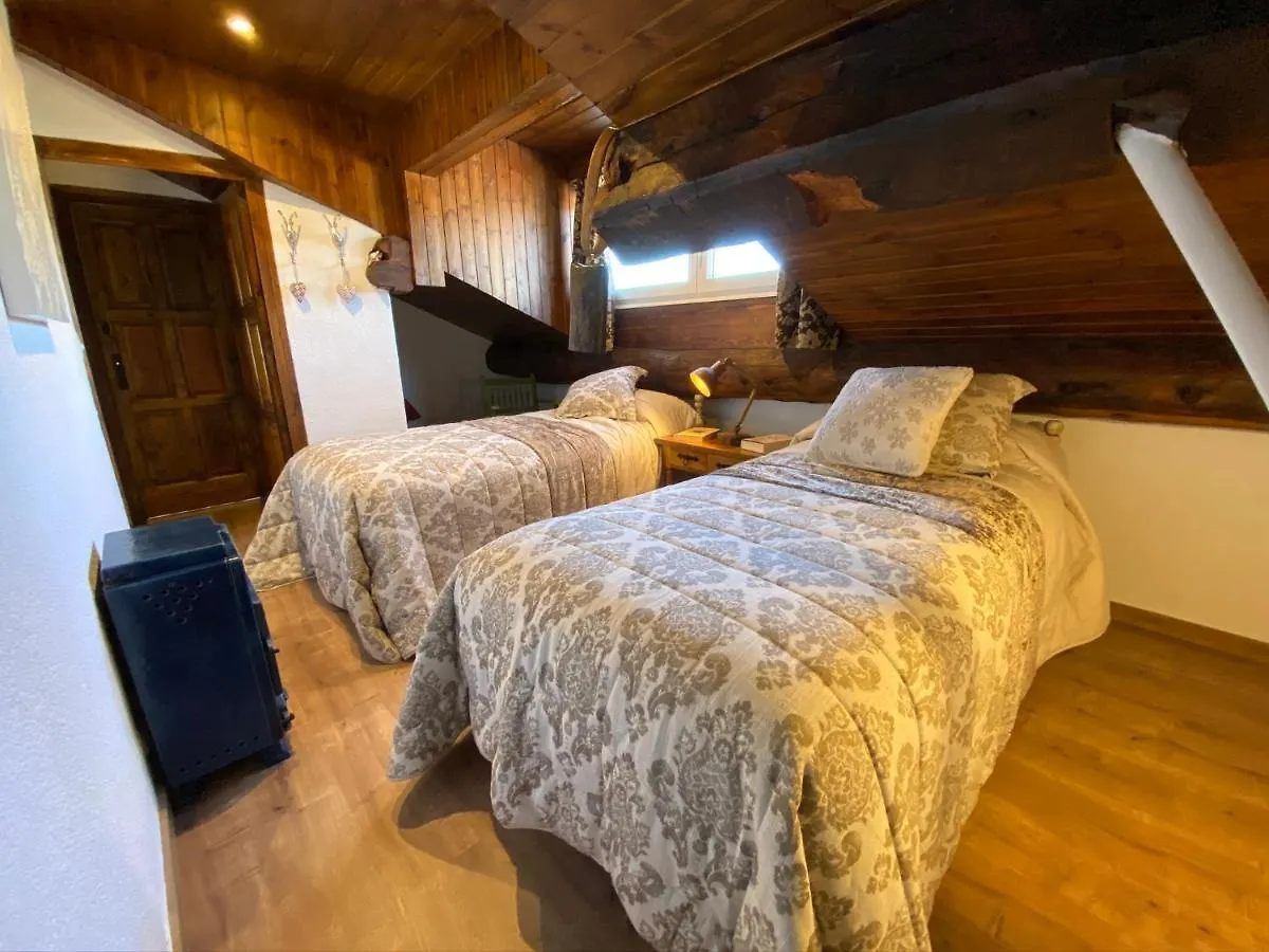 Apartamento Duplex Llivia 0*,  İspanya