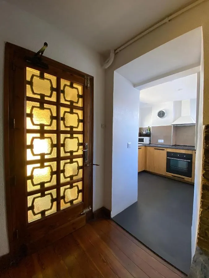 Apartamento Duplex Llivia 0*,
